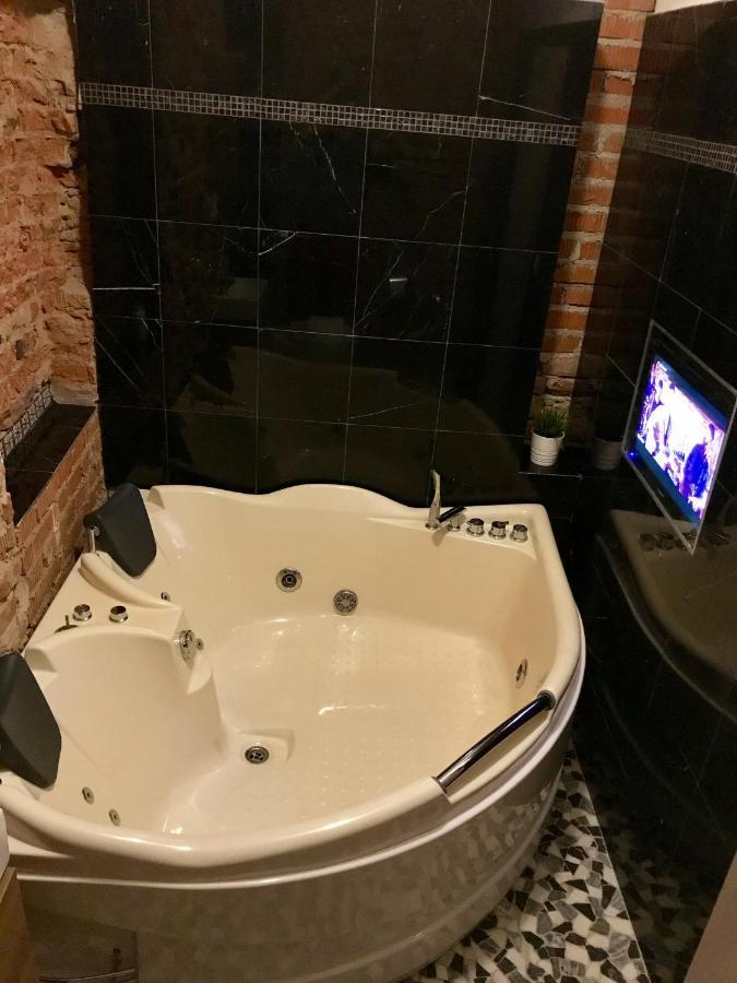 Brno Center Whirlpool Apartment Extérieur photo